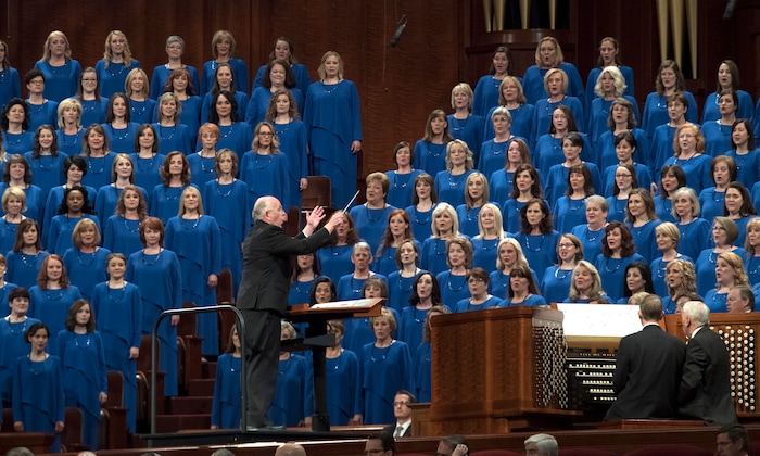(Rick Egan  |  The Salt Lake Tribune) The Tabernacle Choir sings during the morning session of General Conference on Saturday, March 31, 2018.