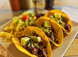 (Cecilia Armenta) Yumz's tri-tip steak tacos, made with organic soy protein, are available at Dulce de Yumz.